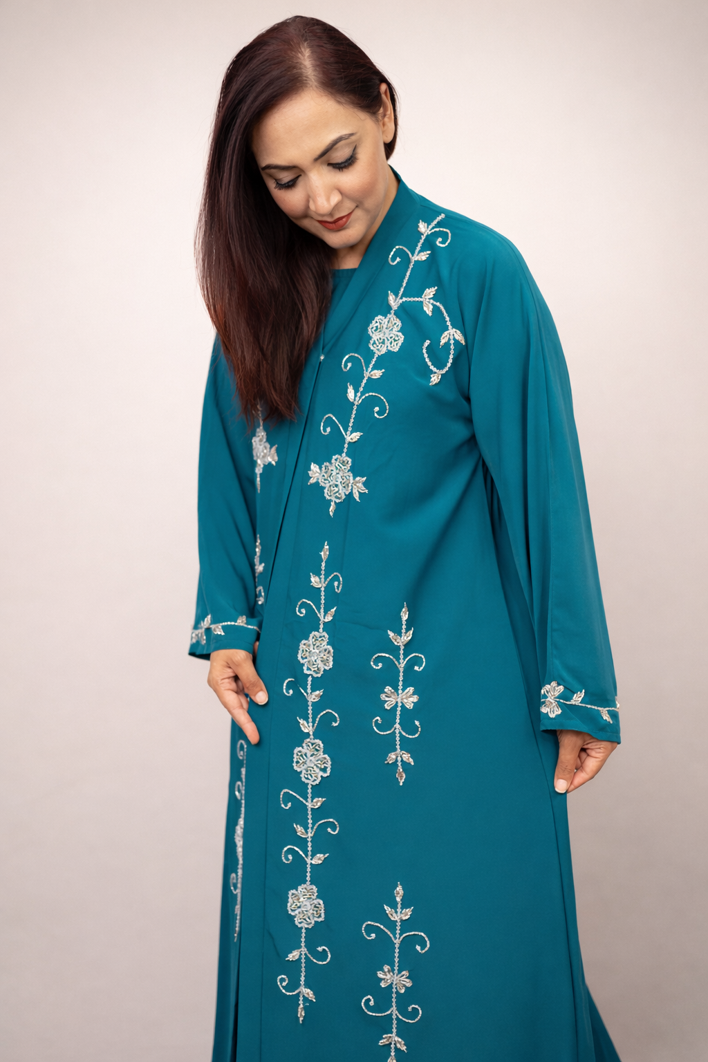 Feroza All-Over Embellished Abaya Set (3-Piece)