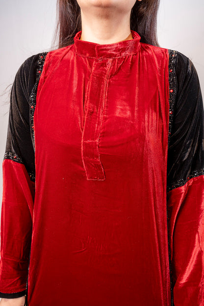 Red & Black Luxe Velvet Color-Block Abaya