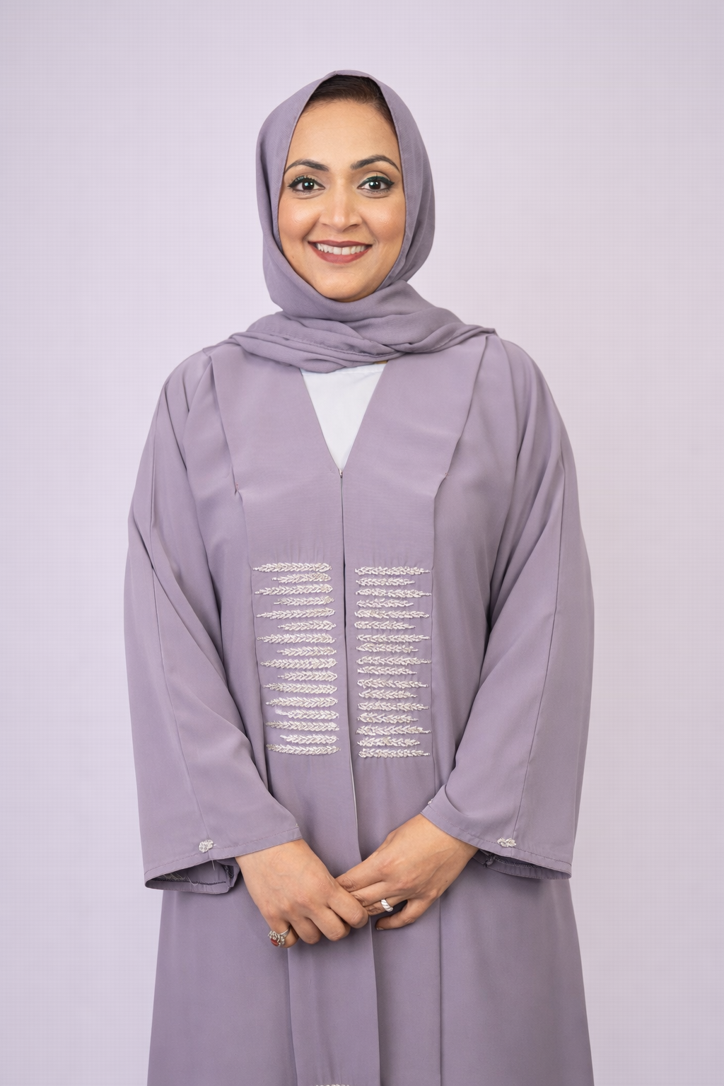 Lavender Open-Front Abaya with Crystal Bead Handwork & Flowy Sleeves