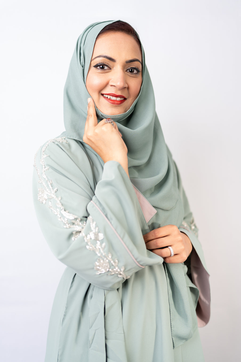Refreshing Mint Sage Crystal Sleeve Abaya Set (3-Piece)