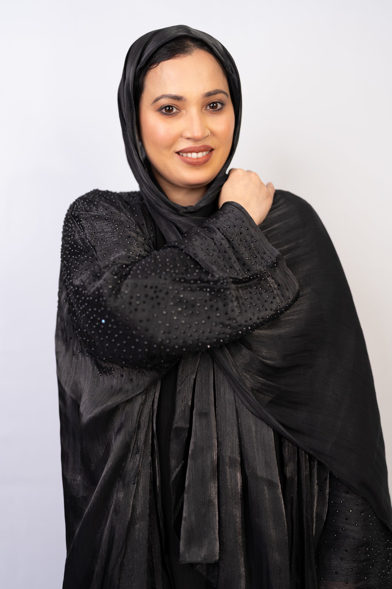 Black Farasha-Style Flowy Abaya Set