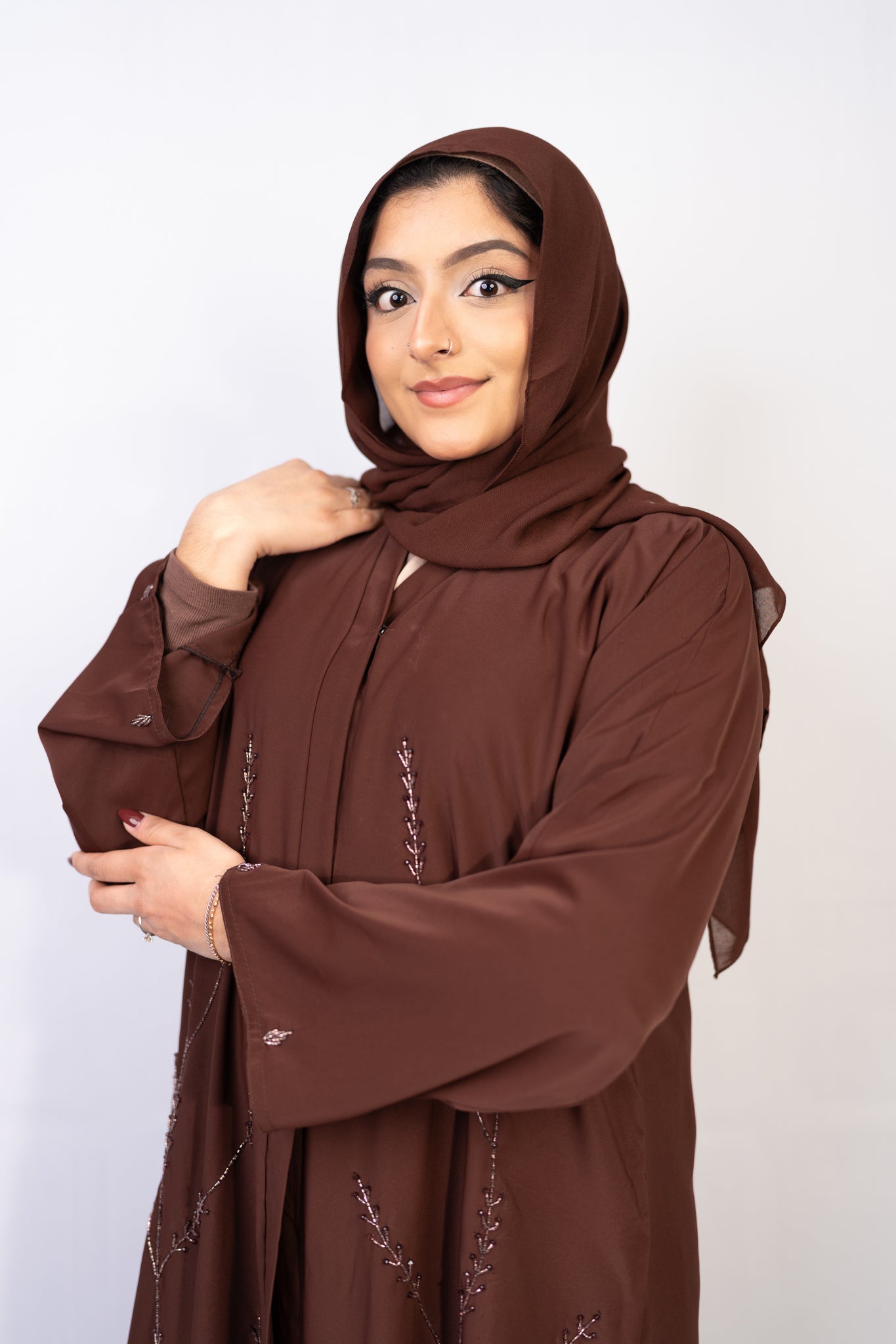 Chocolate Truffle Leafy Vine Abaya Set (3-Piece)