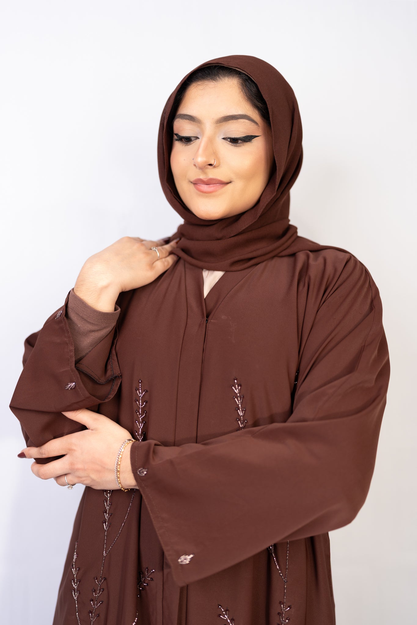 Chocolate Truffle Leafy Vine Abaya Set (3-Piece)