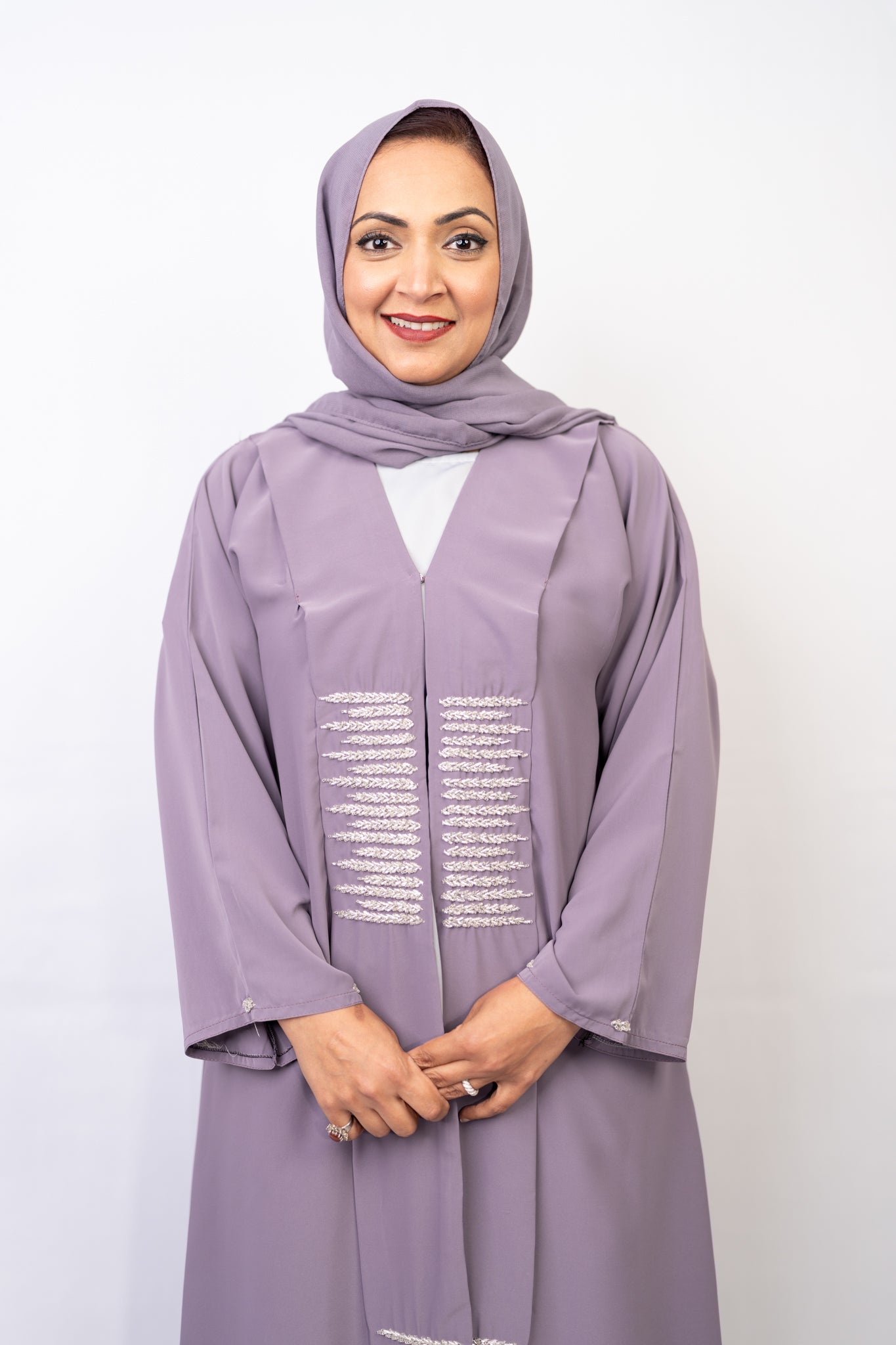Lavender Open-Front Abaya with Crystal Bead Handwork & Flowy Sleeves
