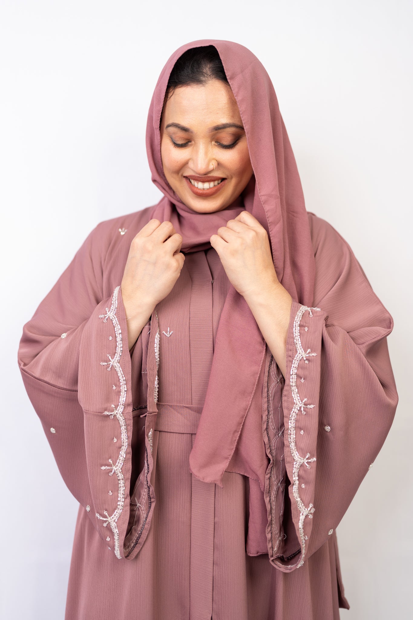 Mauve Umbrella-Cut Embellished Abaya Set (3-Piece)