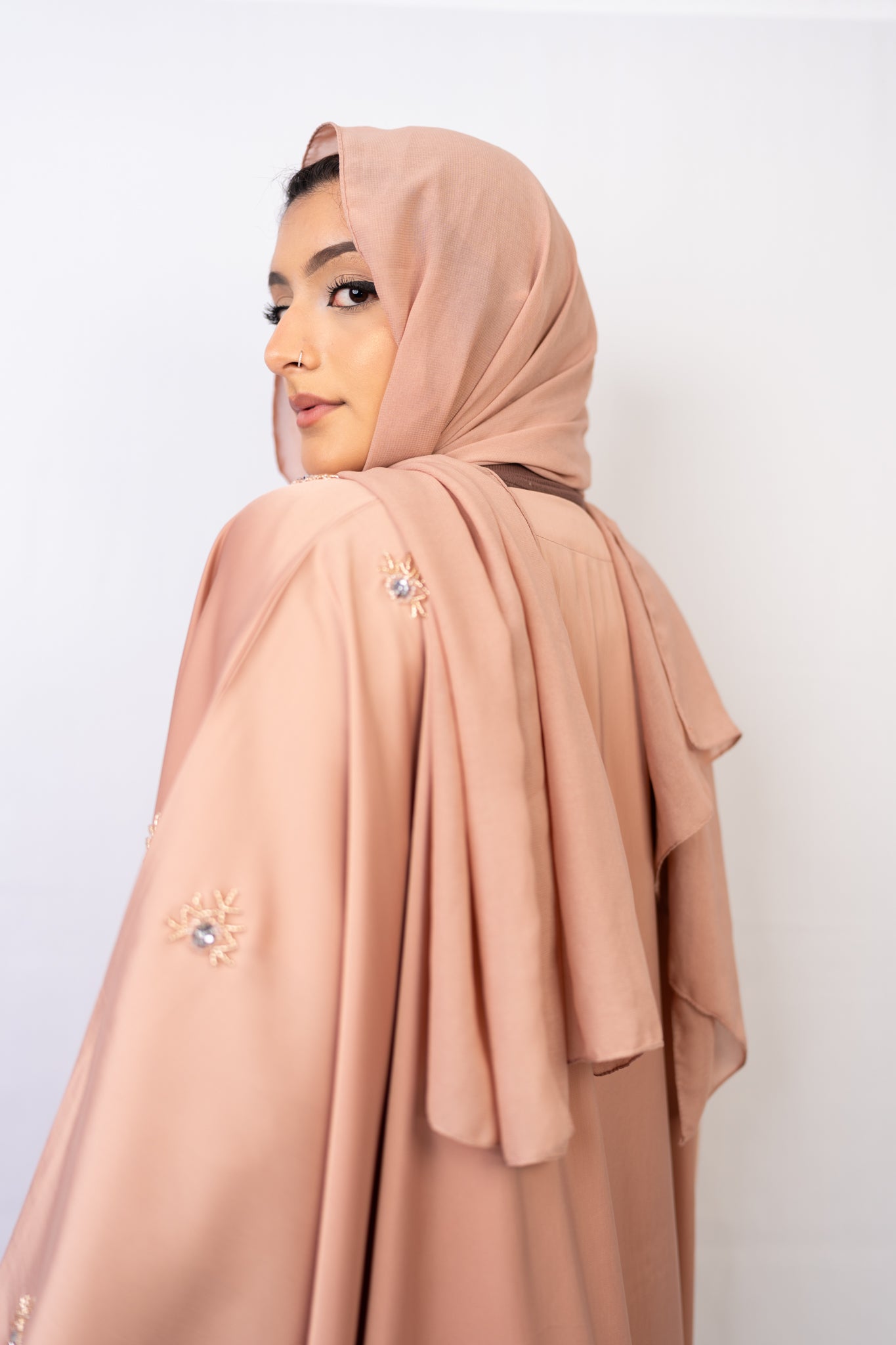 Nude Beige Farasha-Style Flowy Abaya Set (3-Piece)