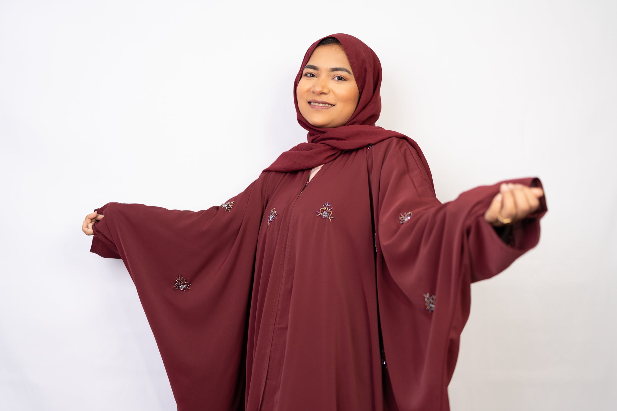 Maroon Sarah-Style Flowy Abaya Set (3-Piece)
