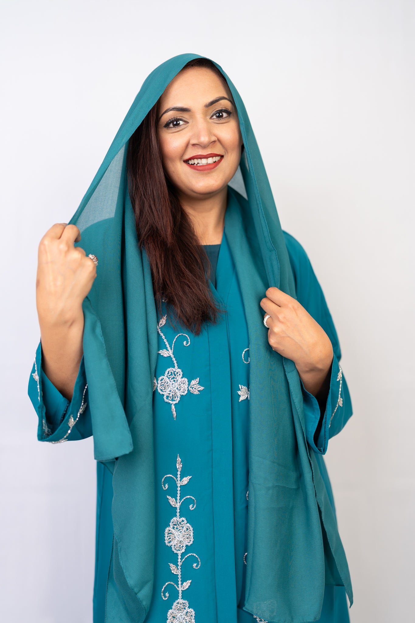 Feroza All-Over Embellished Abaya Set (3-Piece)