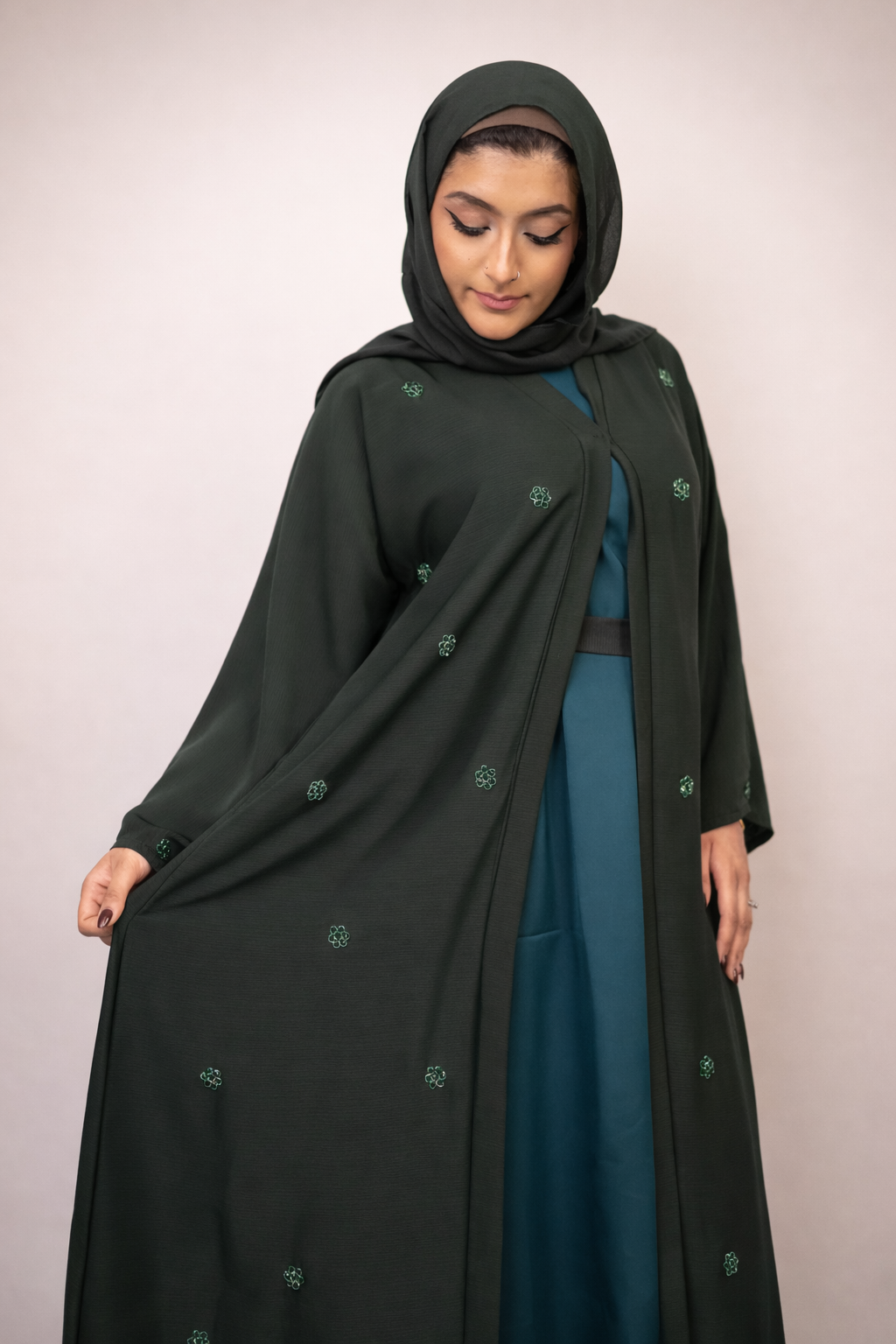 Emerald Forest Crystal-Strewed Abaya Set (3-Piece)